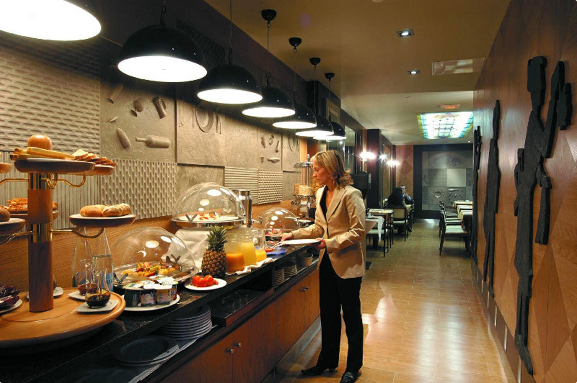 Evenia Rocafort Barcellona